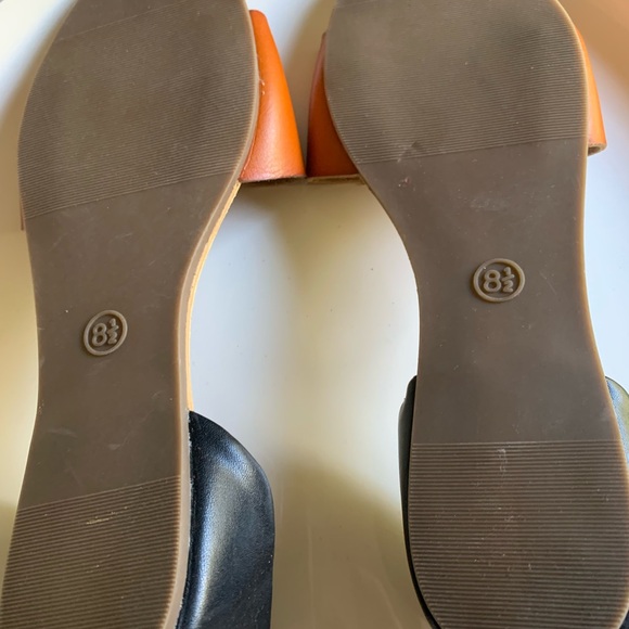 Merona slip on two tone sandals. Target. Size 8.5. New, never worn. - Picture 4 of 4